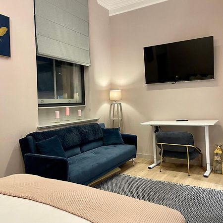 Stunning 2 Bed Apartment In Greater Manchester Eksteriør bilde